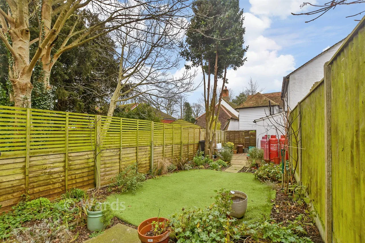 The Street, Eythorne, CT15, photo 6