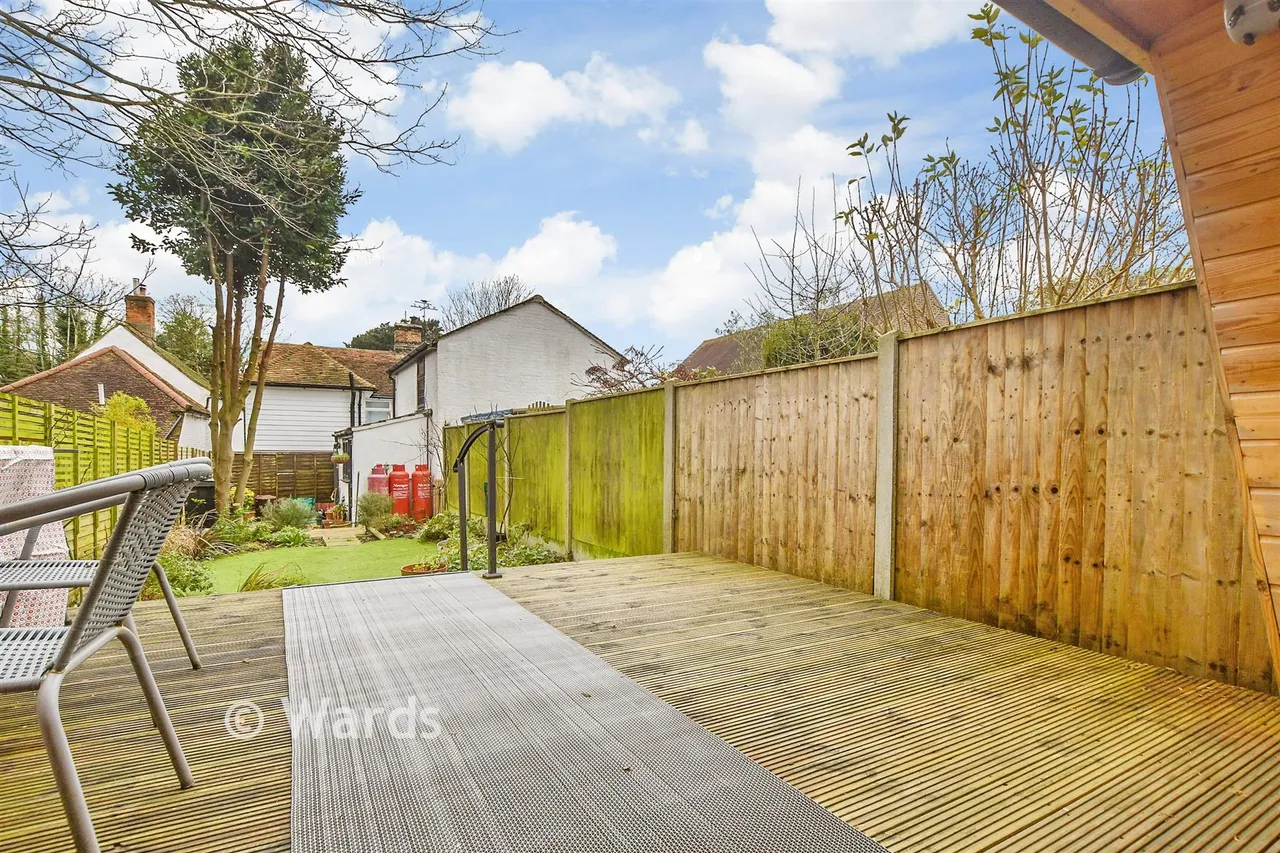 The Street, Eythorne, CT15, photo 5