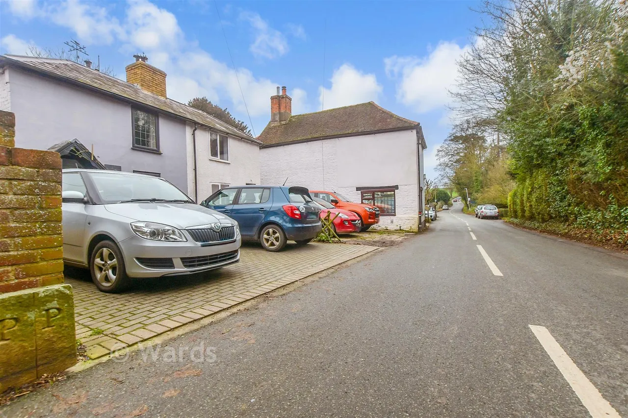 The Street, Eythorne, CT15, photo 10