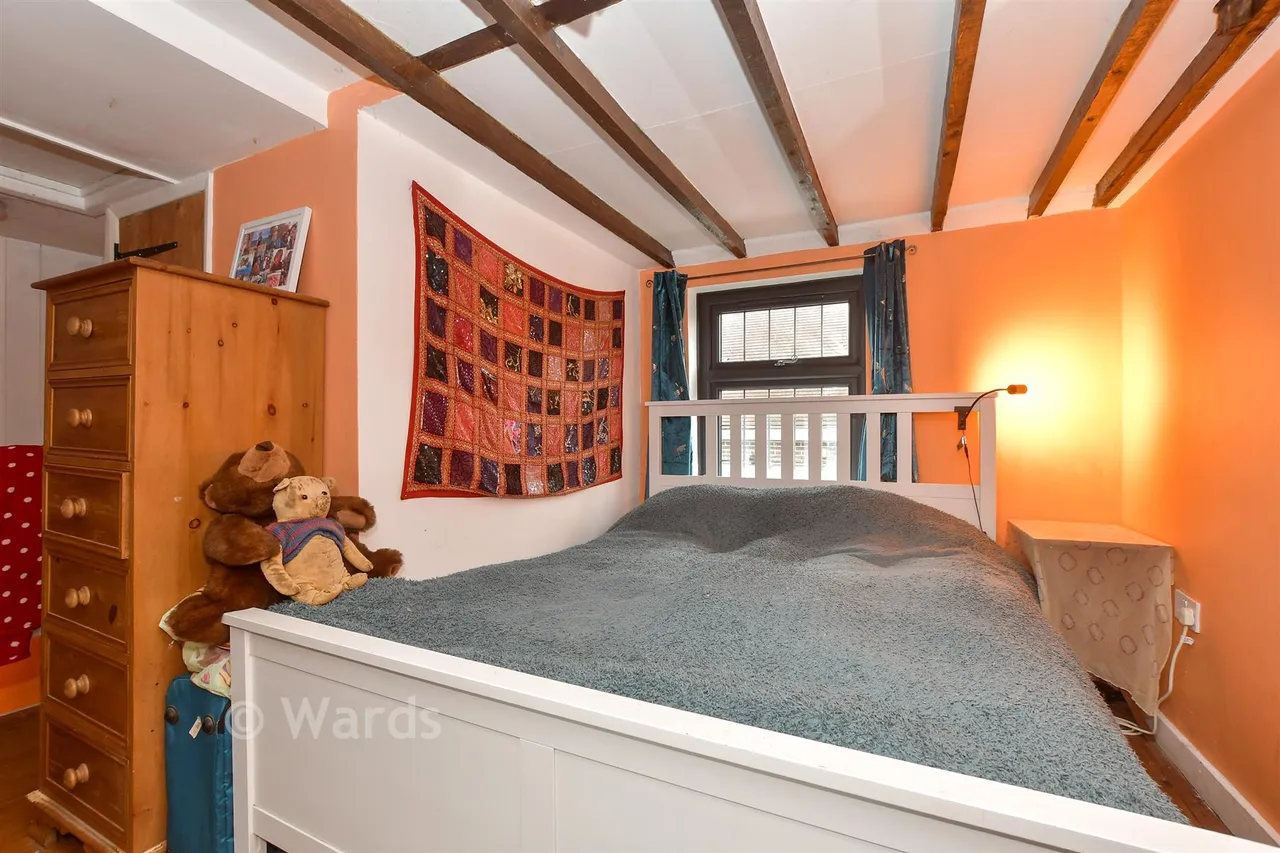 The Street, Eythorne, CT15, photo 8