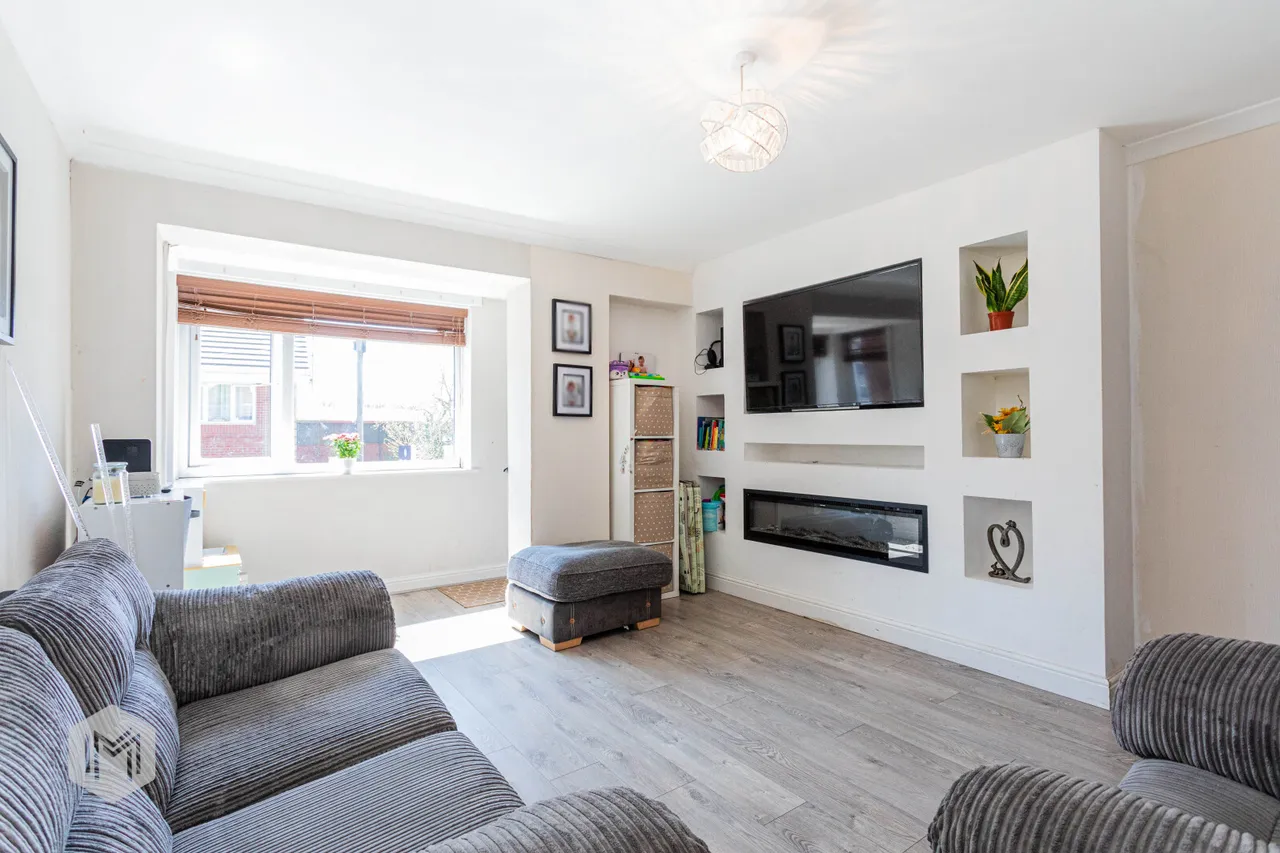 Radcliffe Road, Bolton, BL3 1RU, photo 3