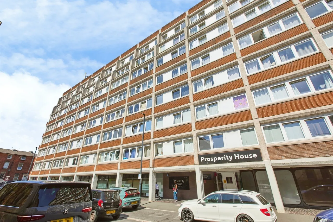 2 bed flat for sale — Gower Street, Derby