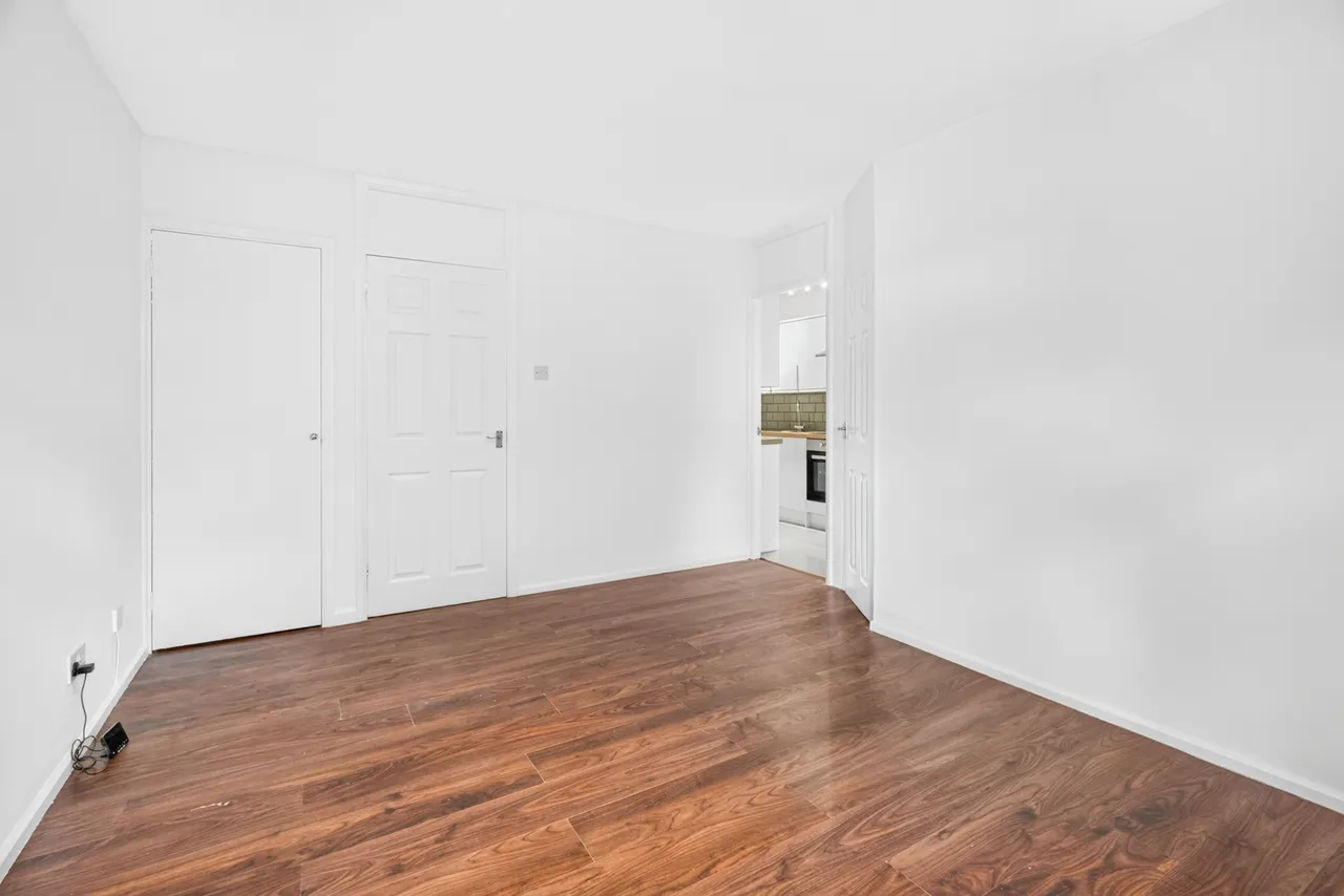 Bucklers Way, Carshalton, SM5 2DZ, photo 5