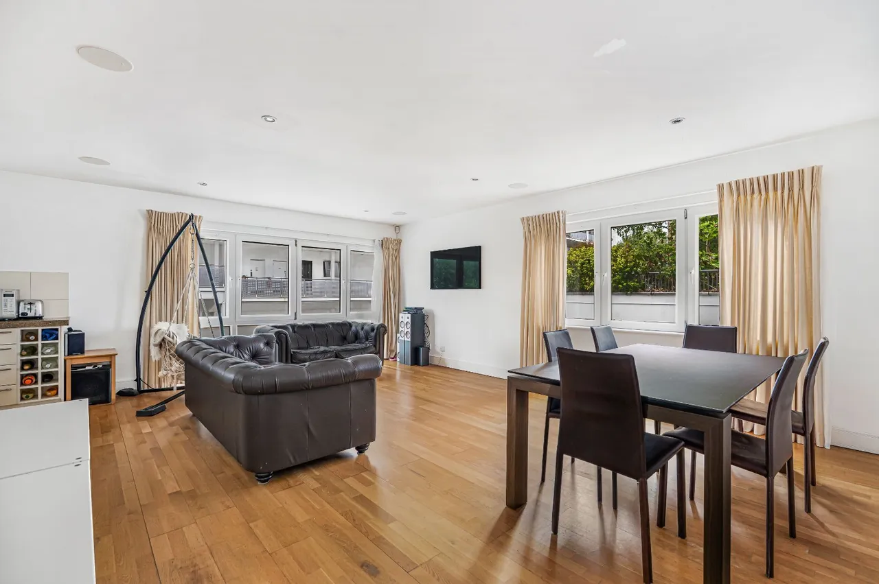 Hereford Road, London, W2, photo 2