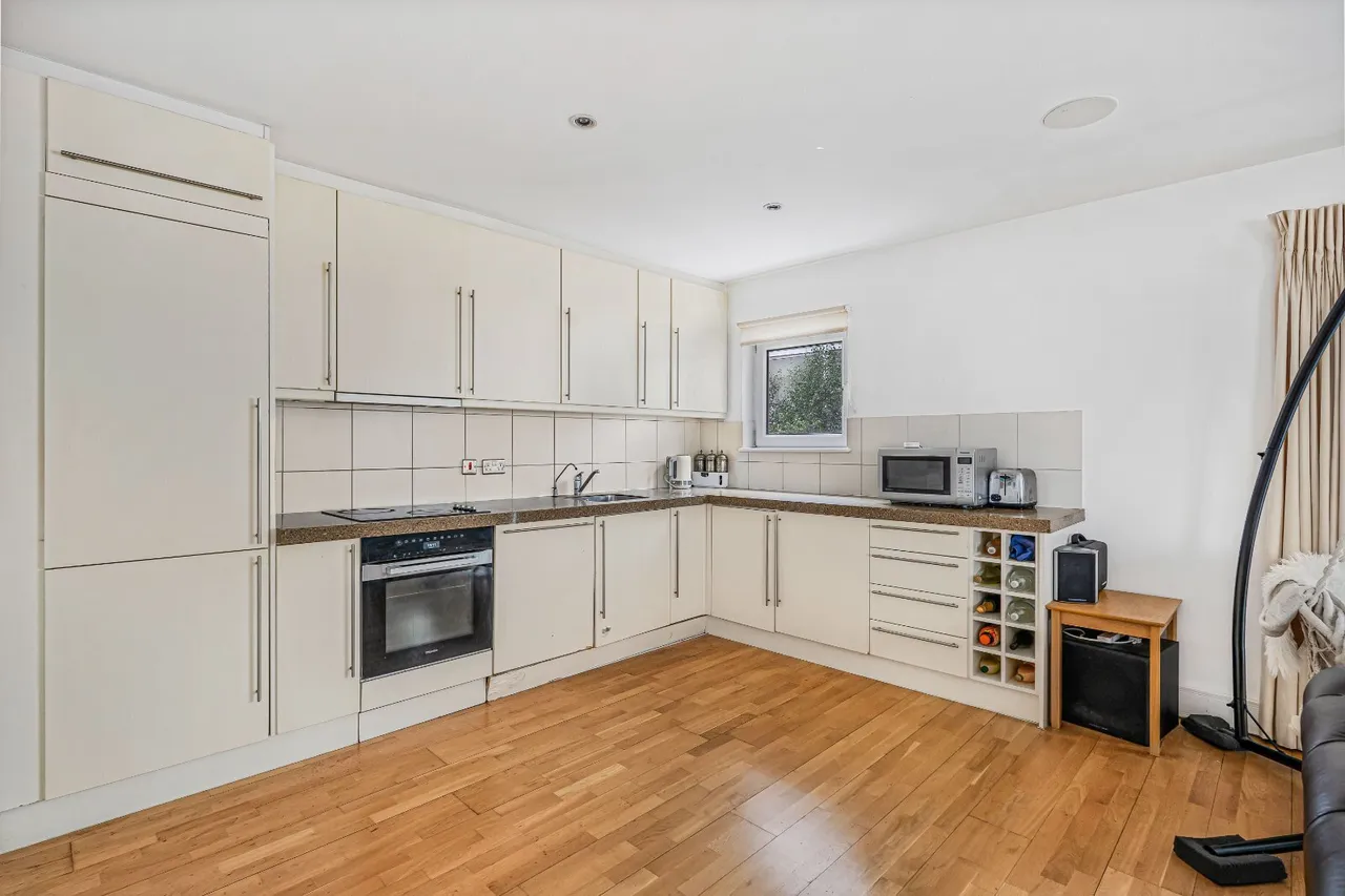 Hereford Road, London, W2, photo 3