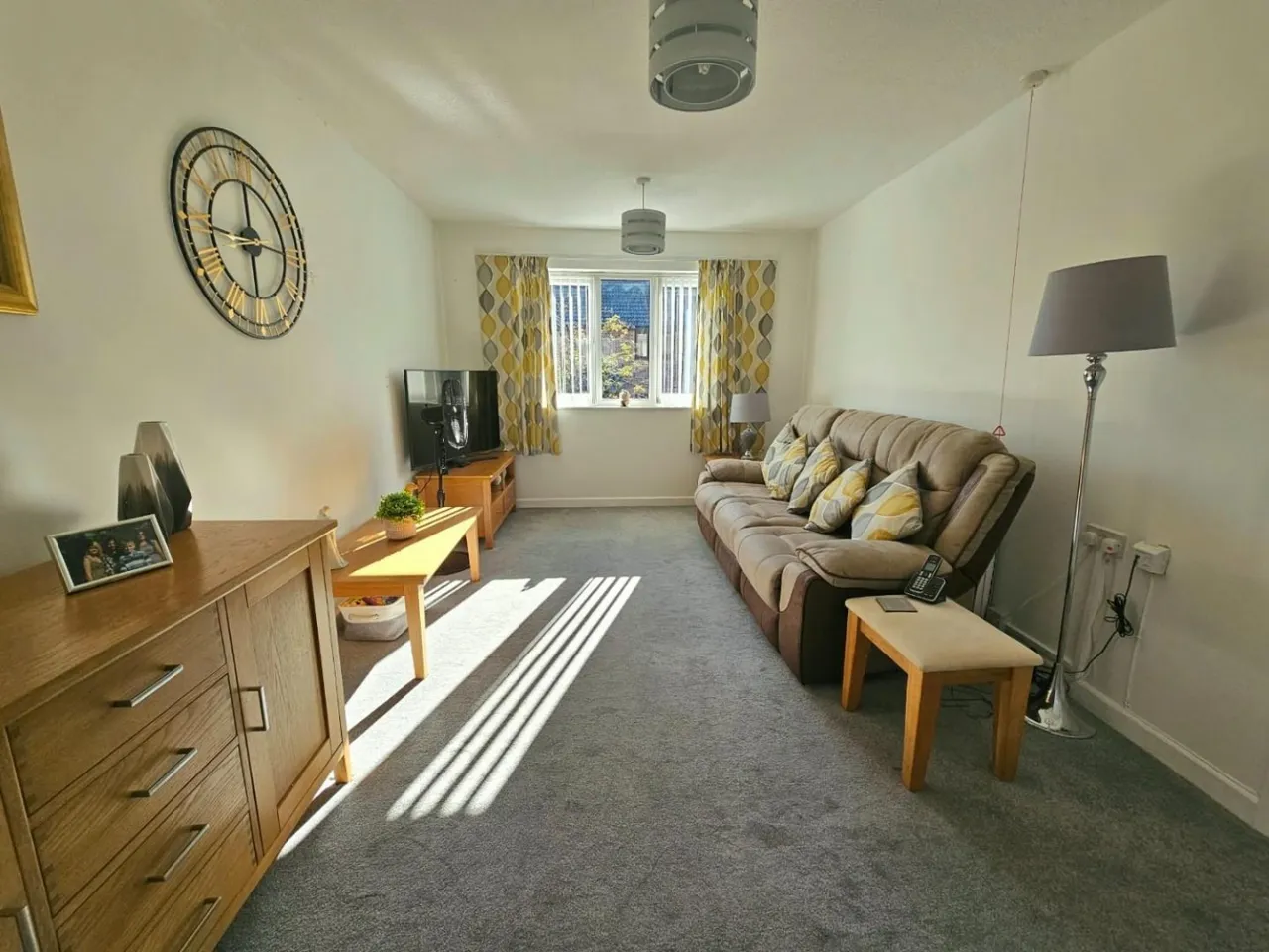 Little Quillet Court, Cam, GL11, photo 2