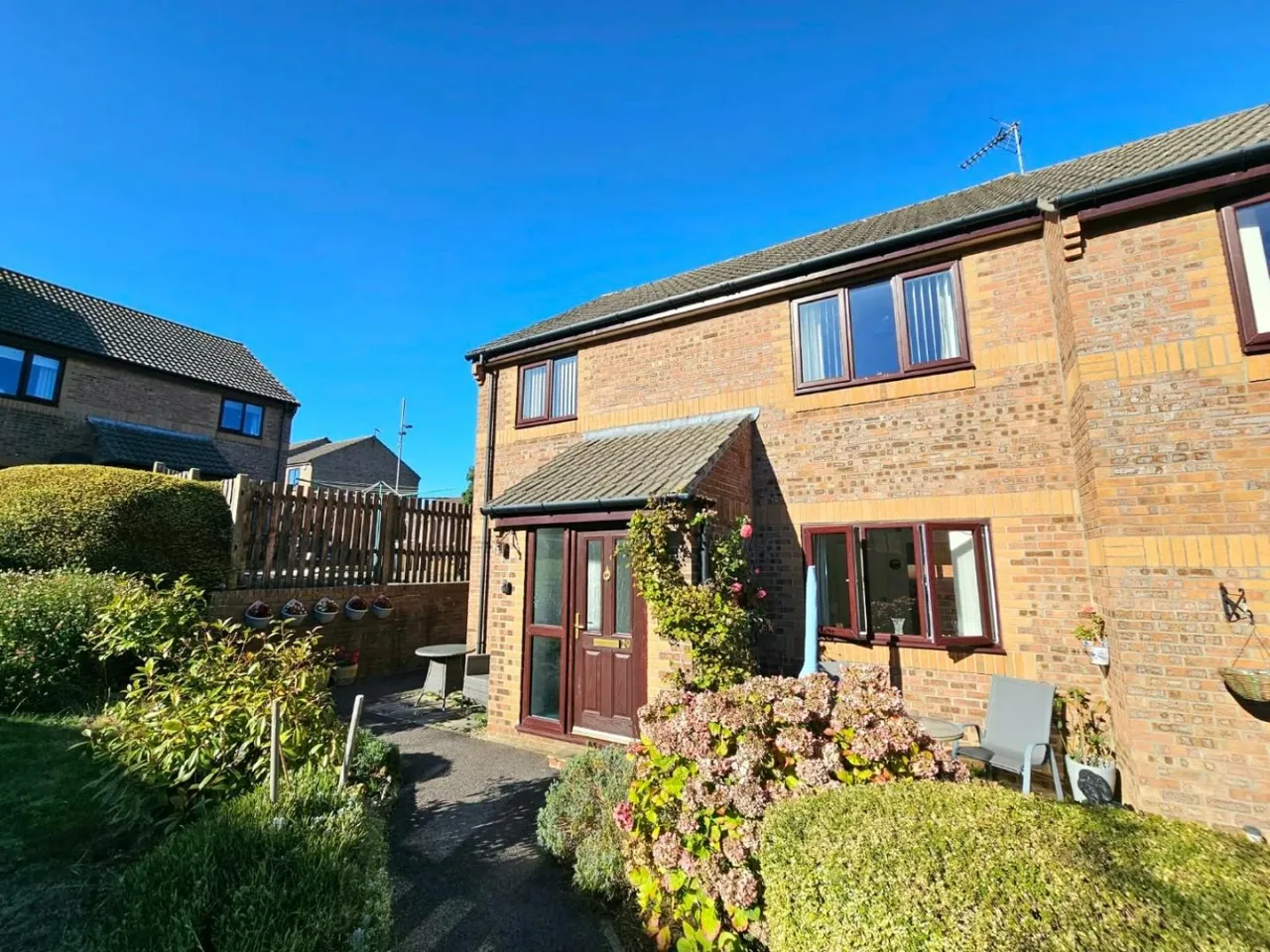2 bed flat for sale, Little Quillet Court, Cam, GL11