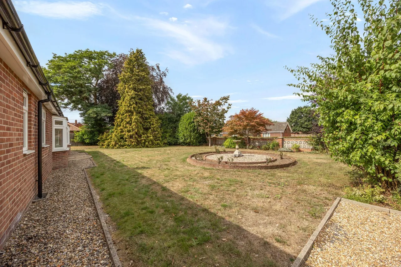 Glebe Close, Hingham, NR9, photo 18