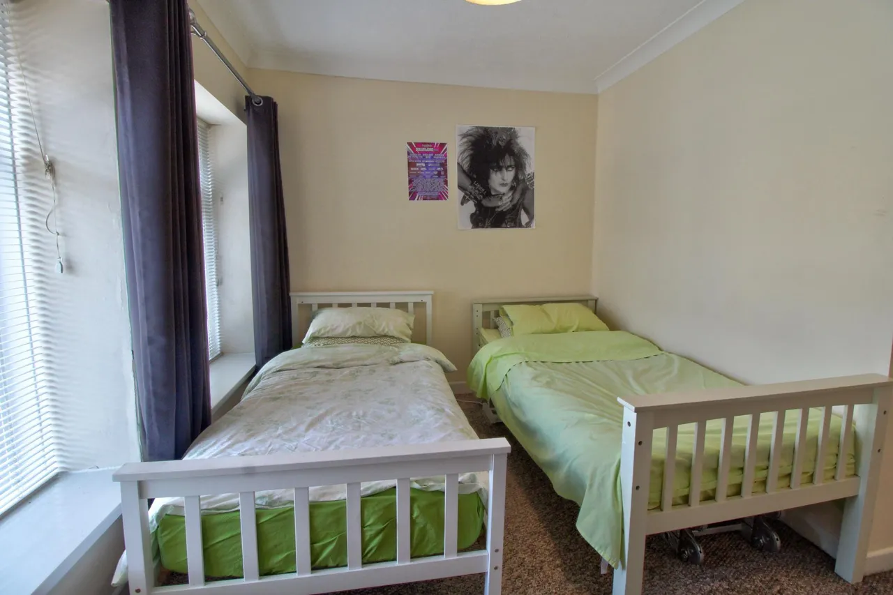 King Street, Ebbw Vale, NP23, photo 6