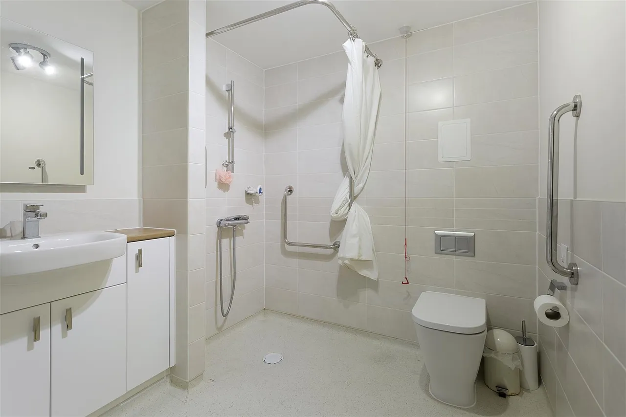 Lower Turk Street, Alton, GU34, photo 7