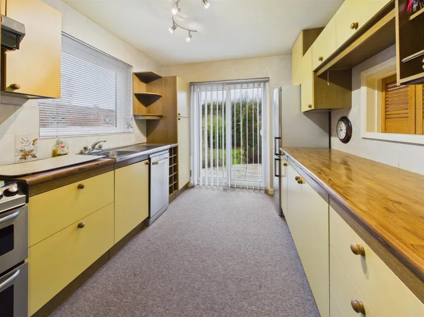 Simon Road, Longlevens, photo 2