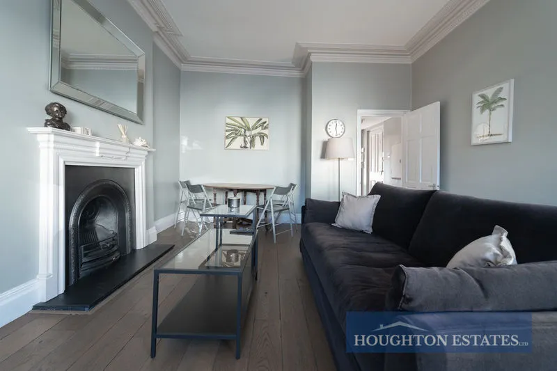Warwick Avenue, Little Venice W9 2PR, photo 4
