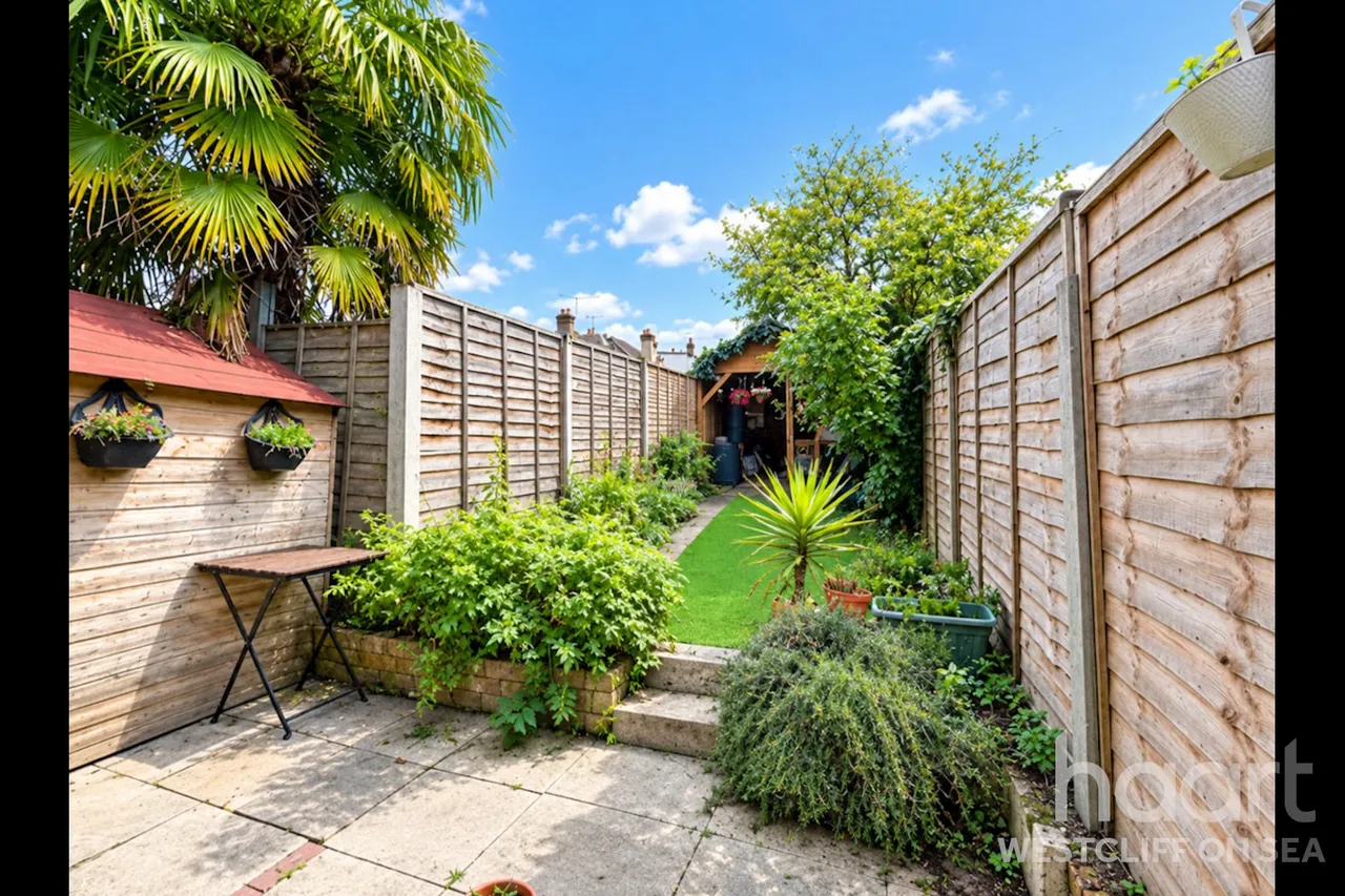 Fairfax Drive, Westcliff-On-Sea, SS0, photo 6