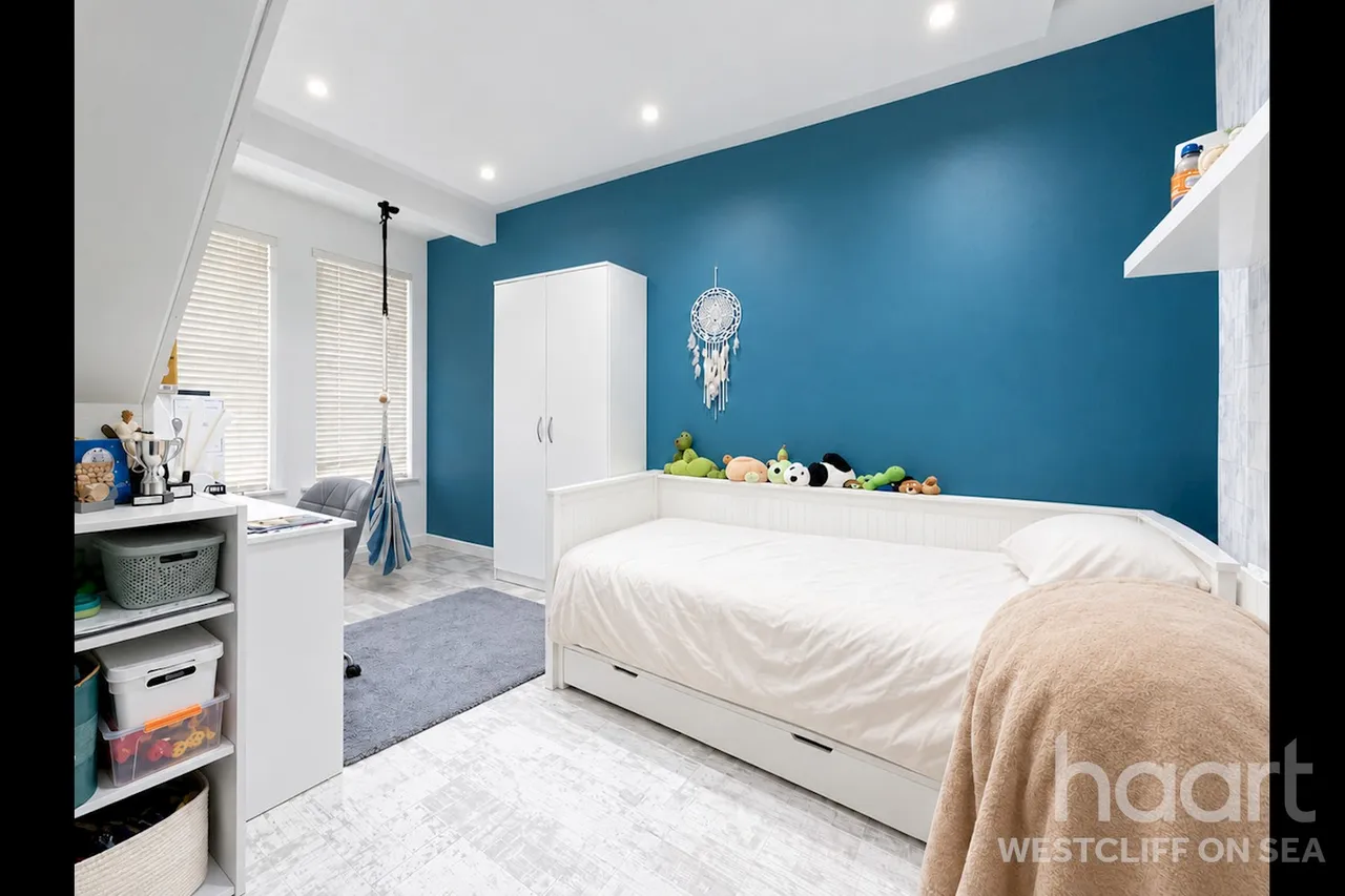 Fairfax Drive, Westcliff-On-Sea, SS0, photo 5