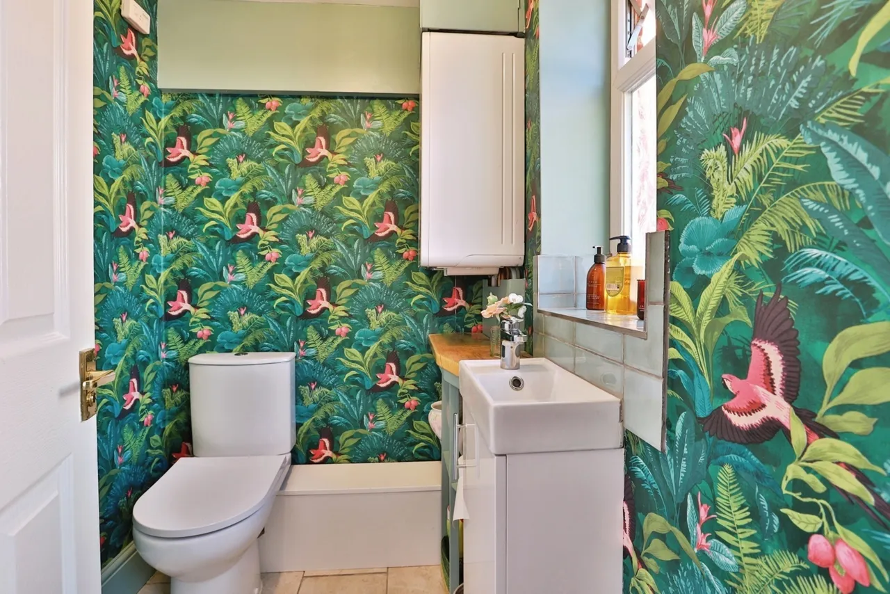 Redbreast Road, Moordown, BH9, photo 15