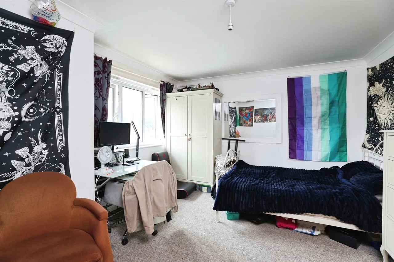 Rickmansworth Road, Watford, photo 5
