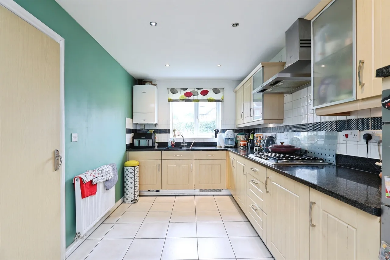 Rickmansworth Road, Watford, photo 4