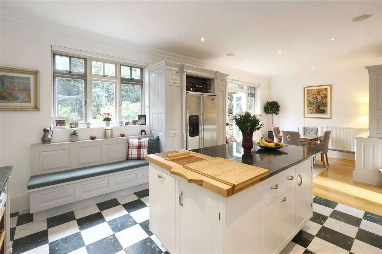 Bathgate Road, Wimbledon, London, SW19 5PW, photo 4