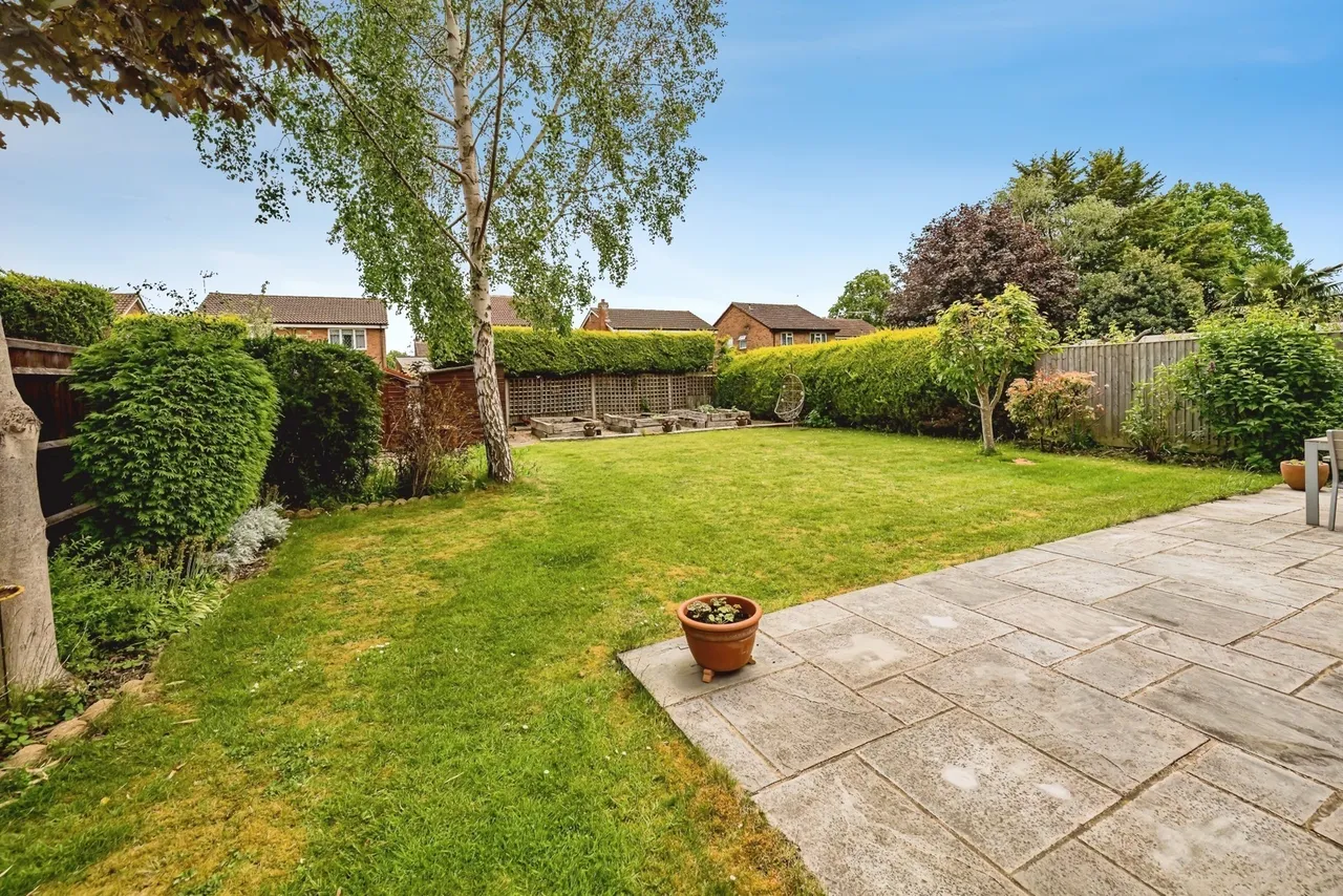 Winterton Drive, AYLESBURY, Buckinghamshire, HP21, photo 15