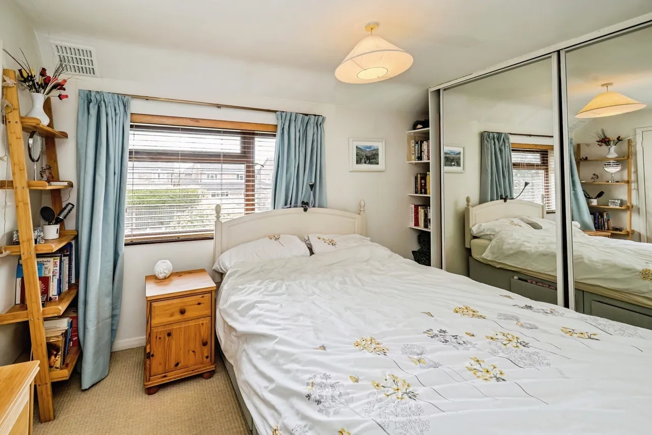 Winterton Drive, AYLESBURY, Buckinghamshire, HP21, photo 9