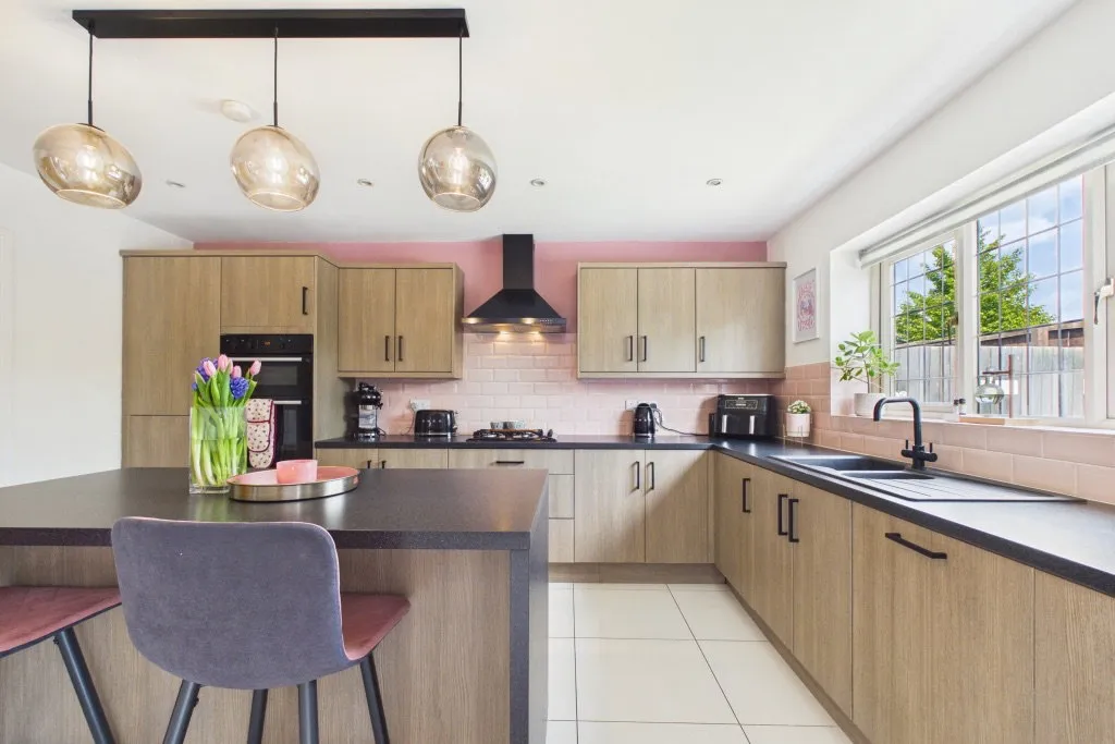 Newark Road, North Hykeham, LN6, photo 4