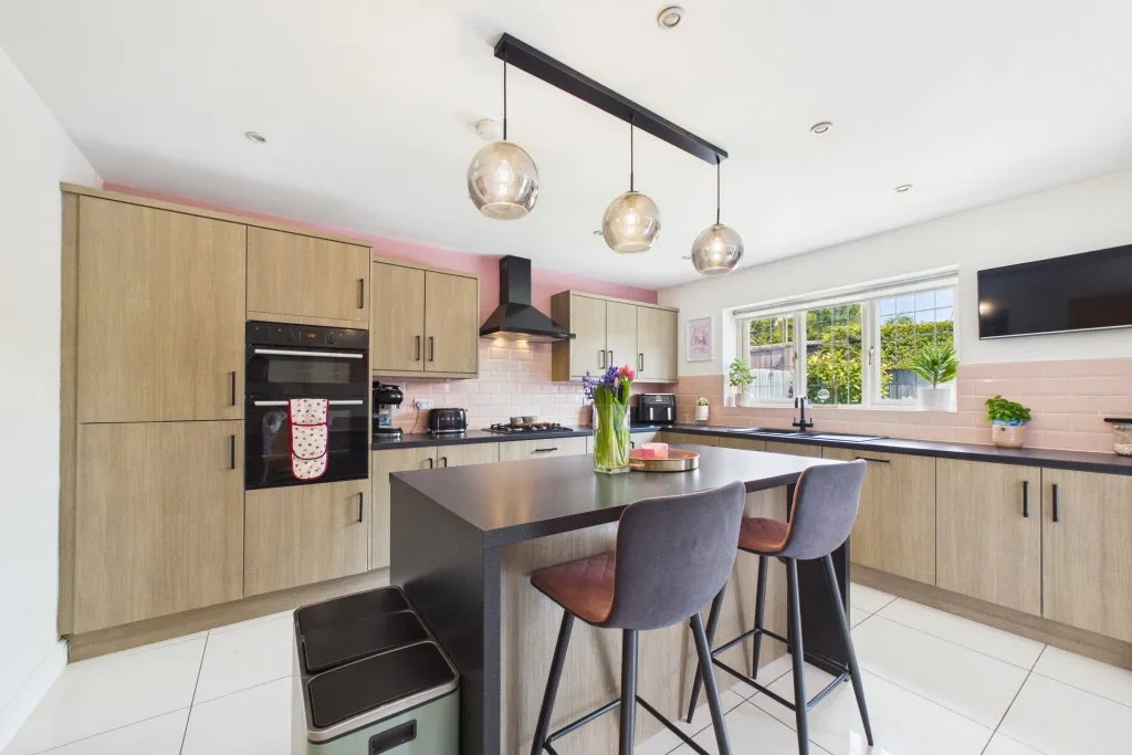 Newark Road, North Hykeham, LN6, photo 6