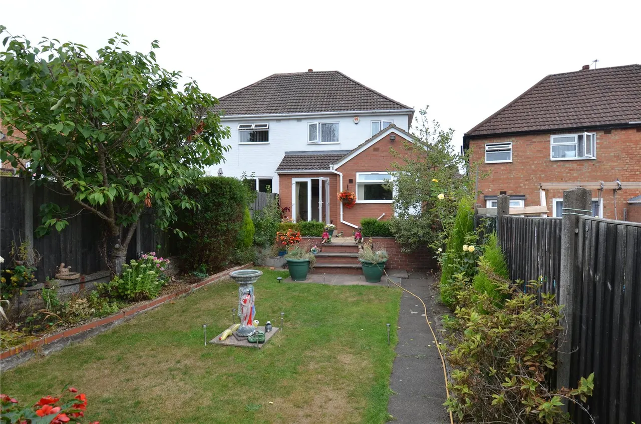 Farren Road, Northfield, Birmingham, B31 5HW, photo 19
