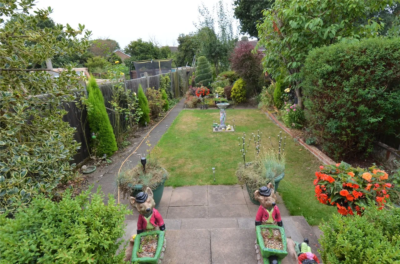 Farren Road, Northfield, Birmingham, B31 5HW, photo 18