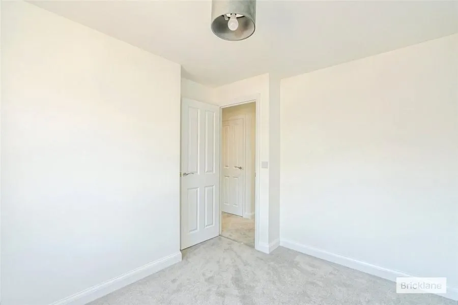 Lapwing Heights, Bosham, PO18, photo 10