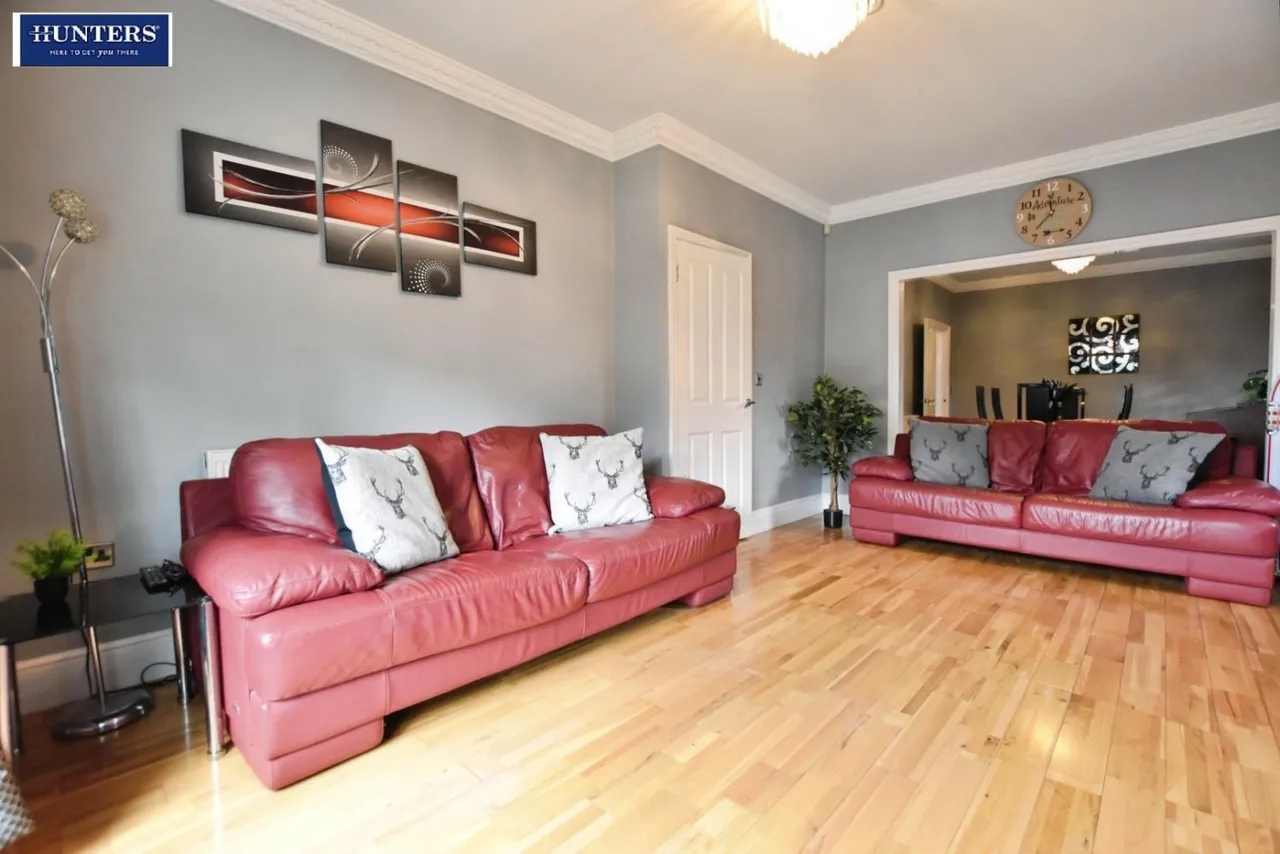 High Street, Messingham, DN17, photo 7