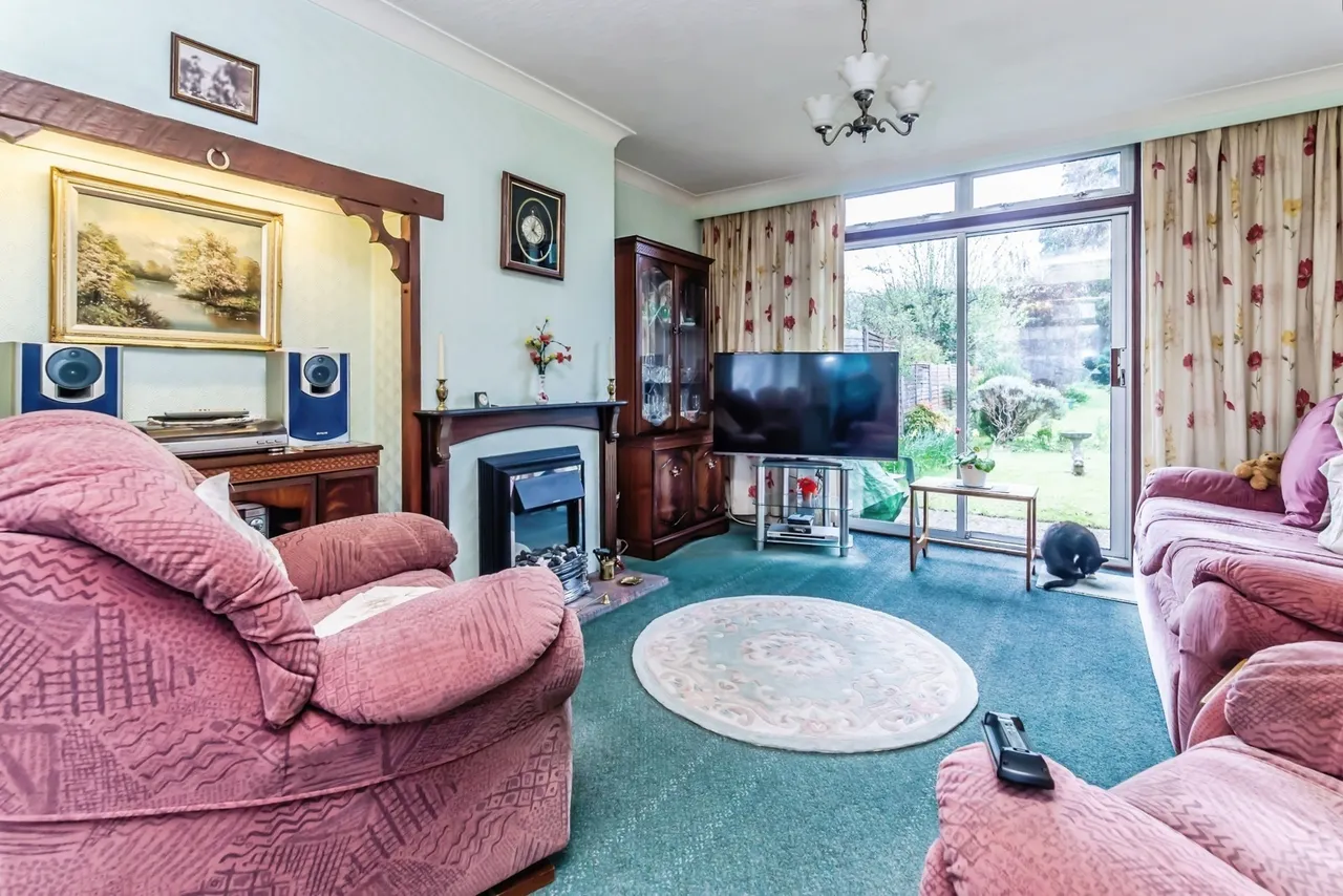 Markville Gardens, Caterham, Surrey, CR3, photo 5