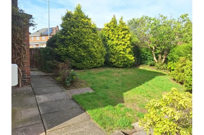 Hughson Grove, Stoke-On-Trent, ST6, photo 23