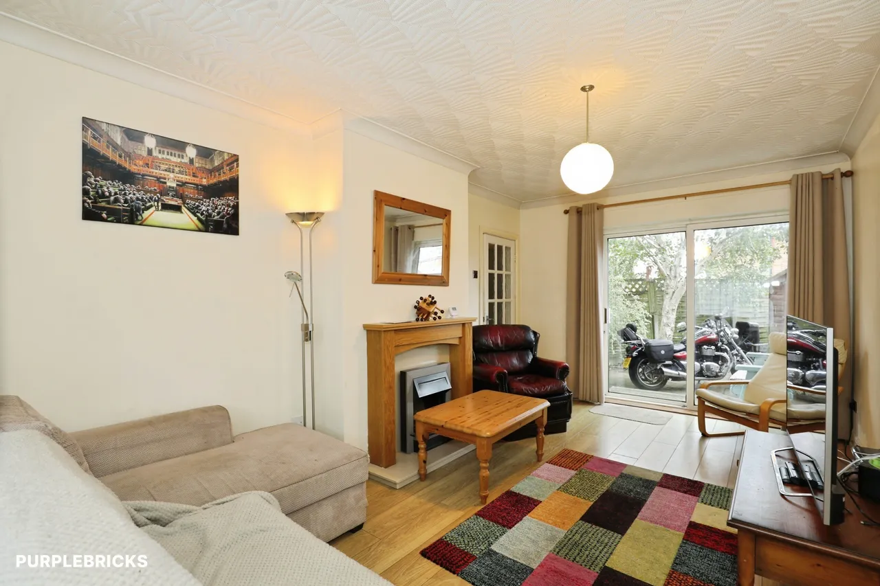 Hughson Grove, Stoke-On-Trent, ST6, photo 5