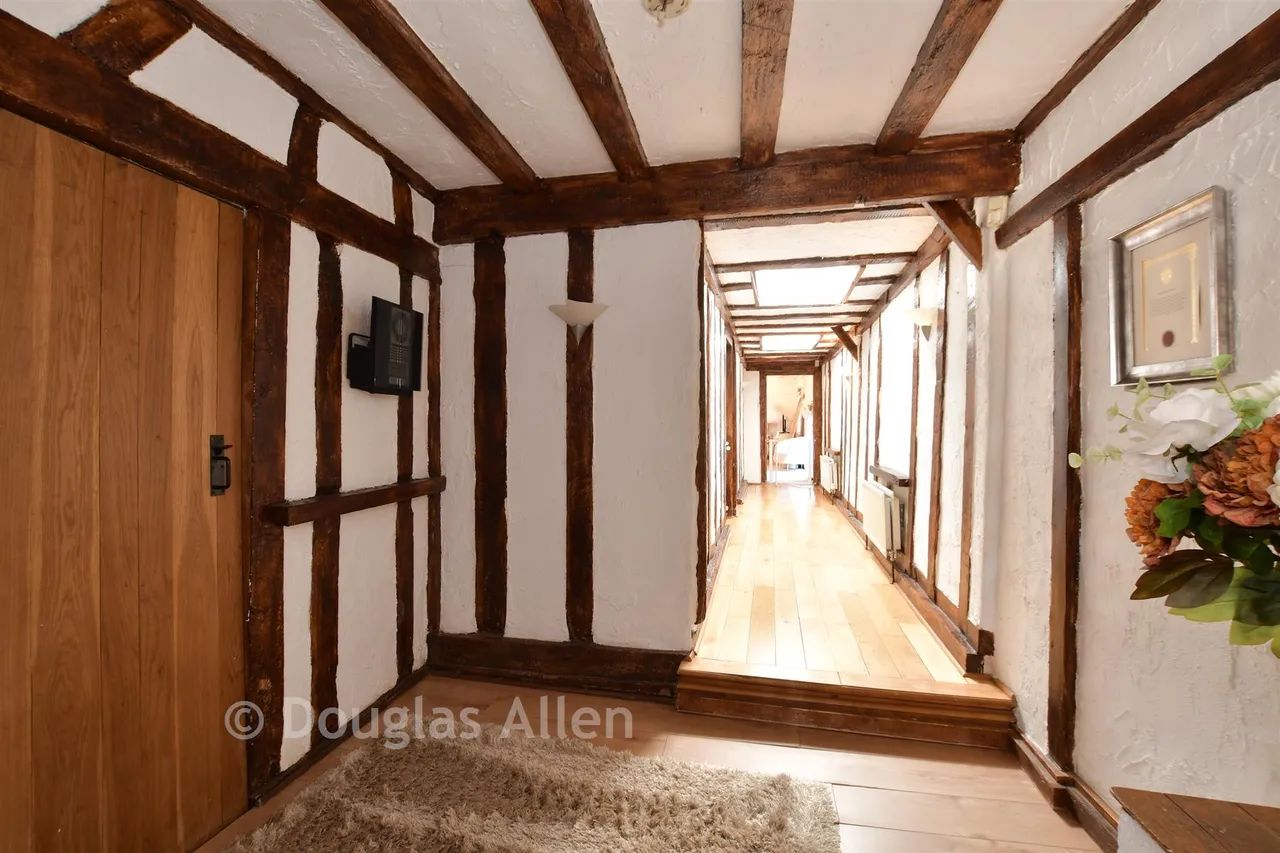 Ashwells Road, Pilgrims Hatch, CM15, photo 10