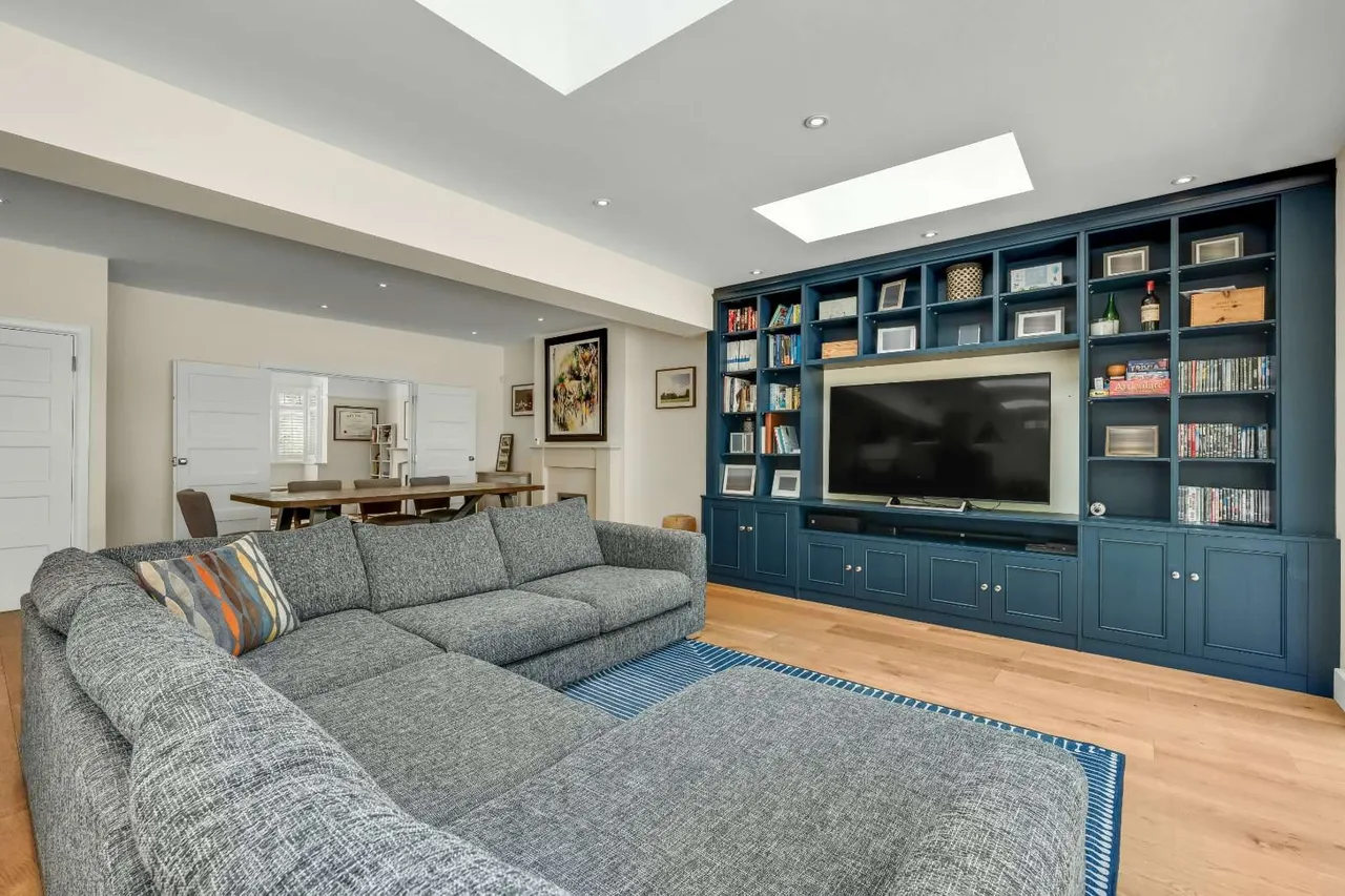 The Woodlands, Esher, Surrey, KT10 8DD, photo 7