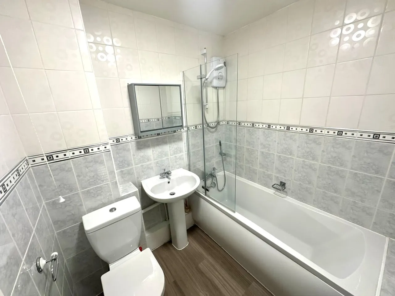 Wharfdale Drive, Eastham, CH62, photo 11