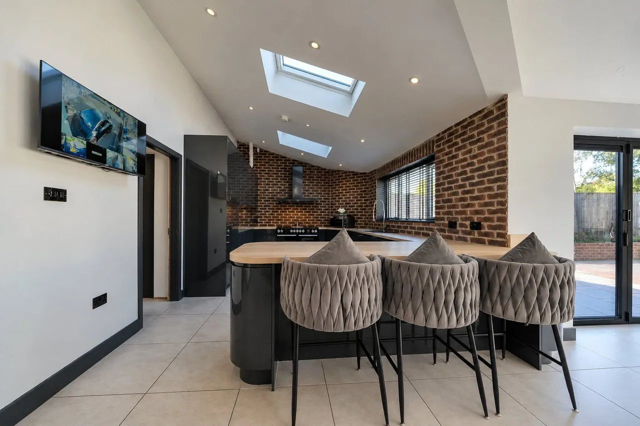 Thornes Road, Wakefield, WF2, photo 11
