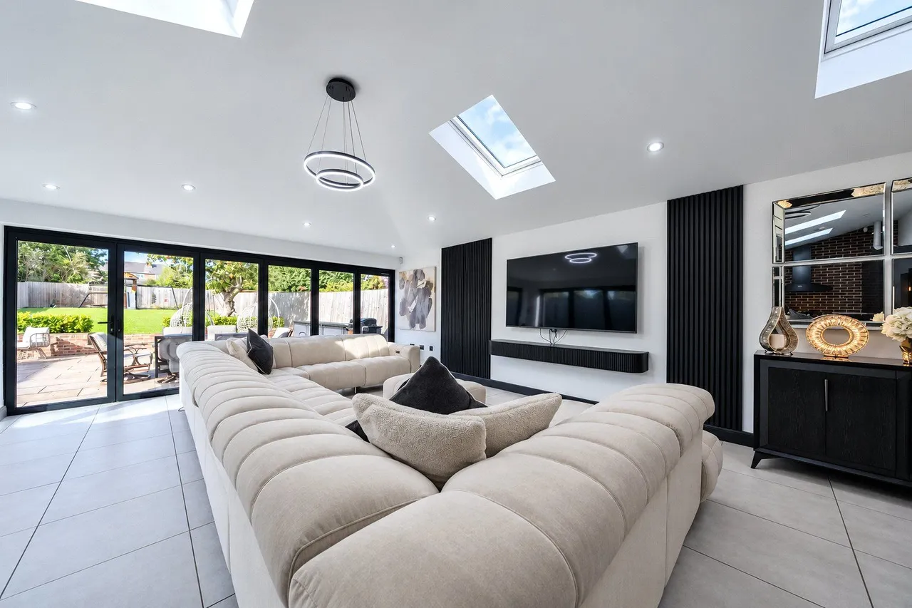 Thornes Road, Wakefield, WF2, photo 8