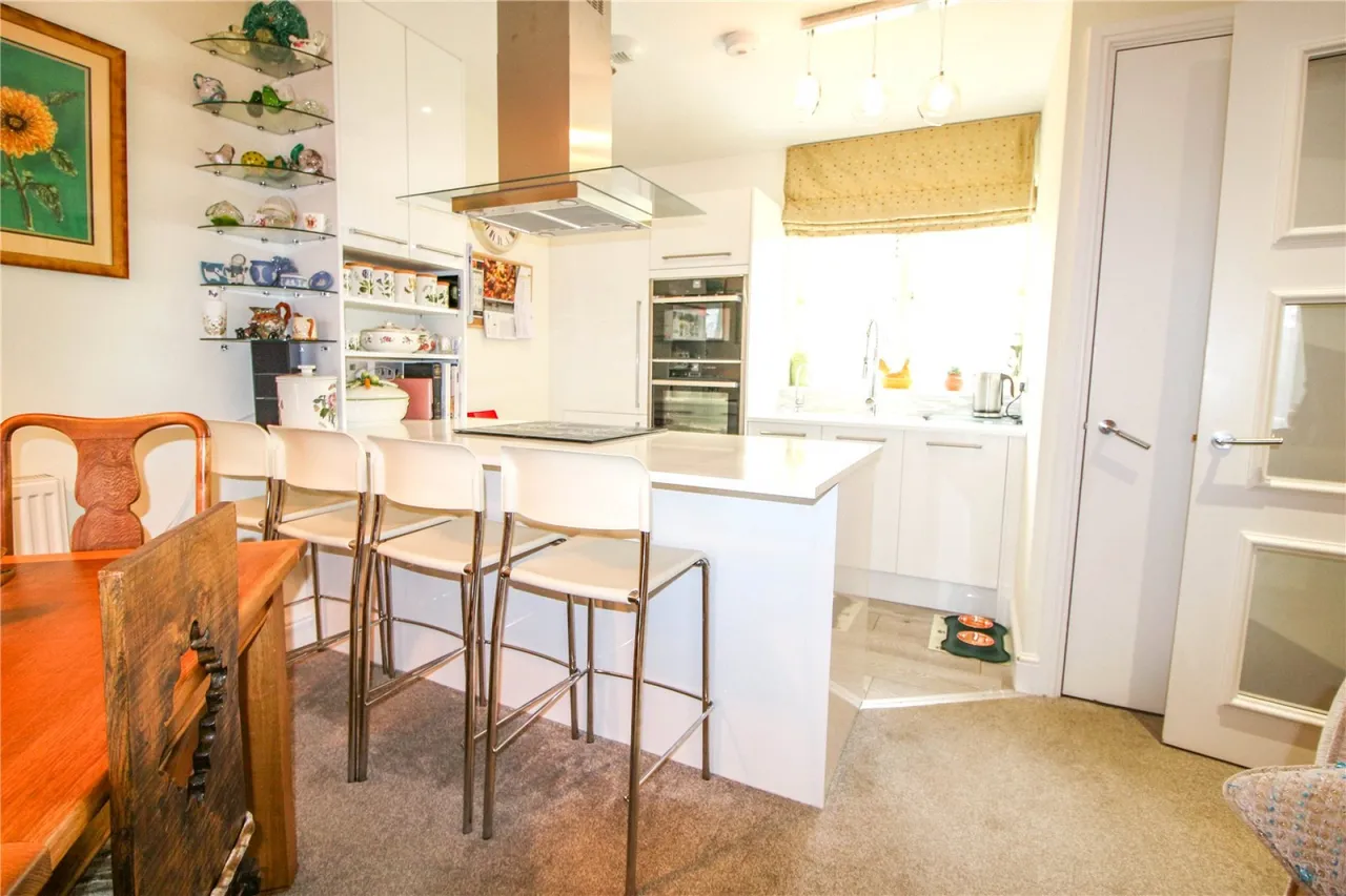 Stratton Court, Stratton, GL7, photo 6