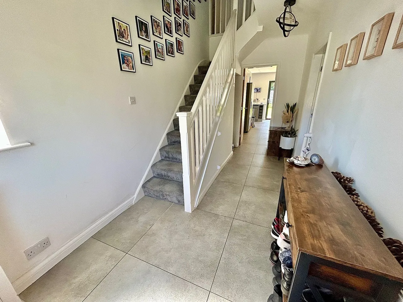 Broughville Drive, Manchester, photo 8