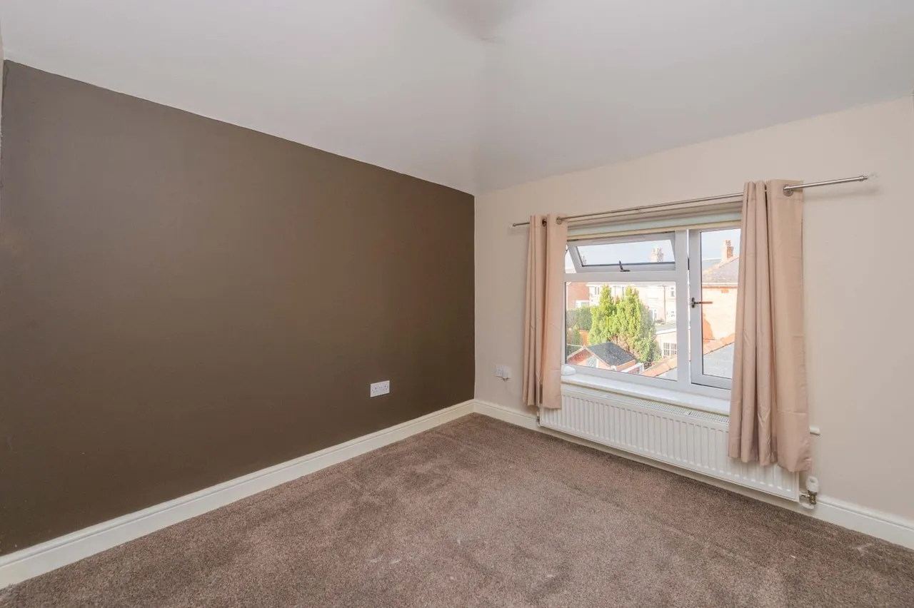 The Ridgeway, Marchwiel, LL13, photo 18