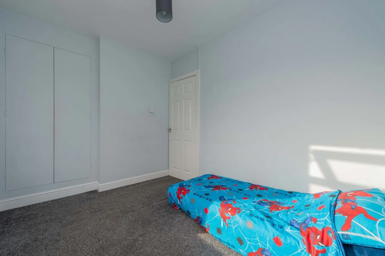 The Ridgeway, Marchwiel, LL13, photo 14