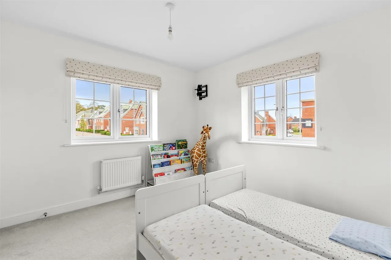 Doolittle Avenue, High Wycombe, HP11, photo 13