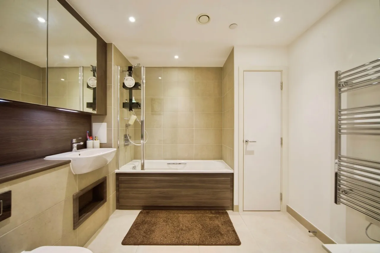 Ironworks Way, Upton Park, London, E13, photo 11
