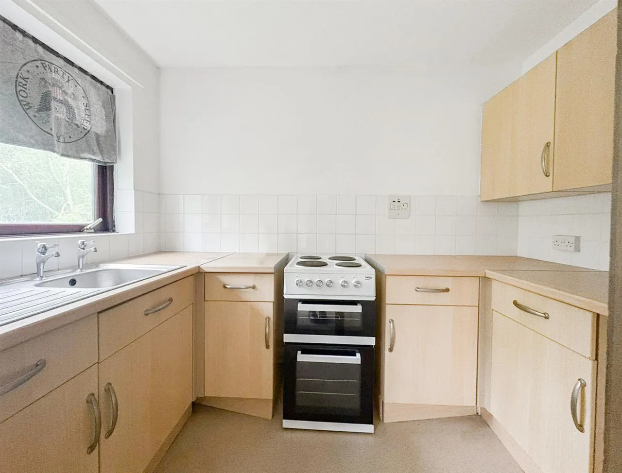 Upper Glen Road, St Leonards On Sea, East Sussex, TN37 7BY, photo 17
