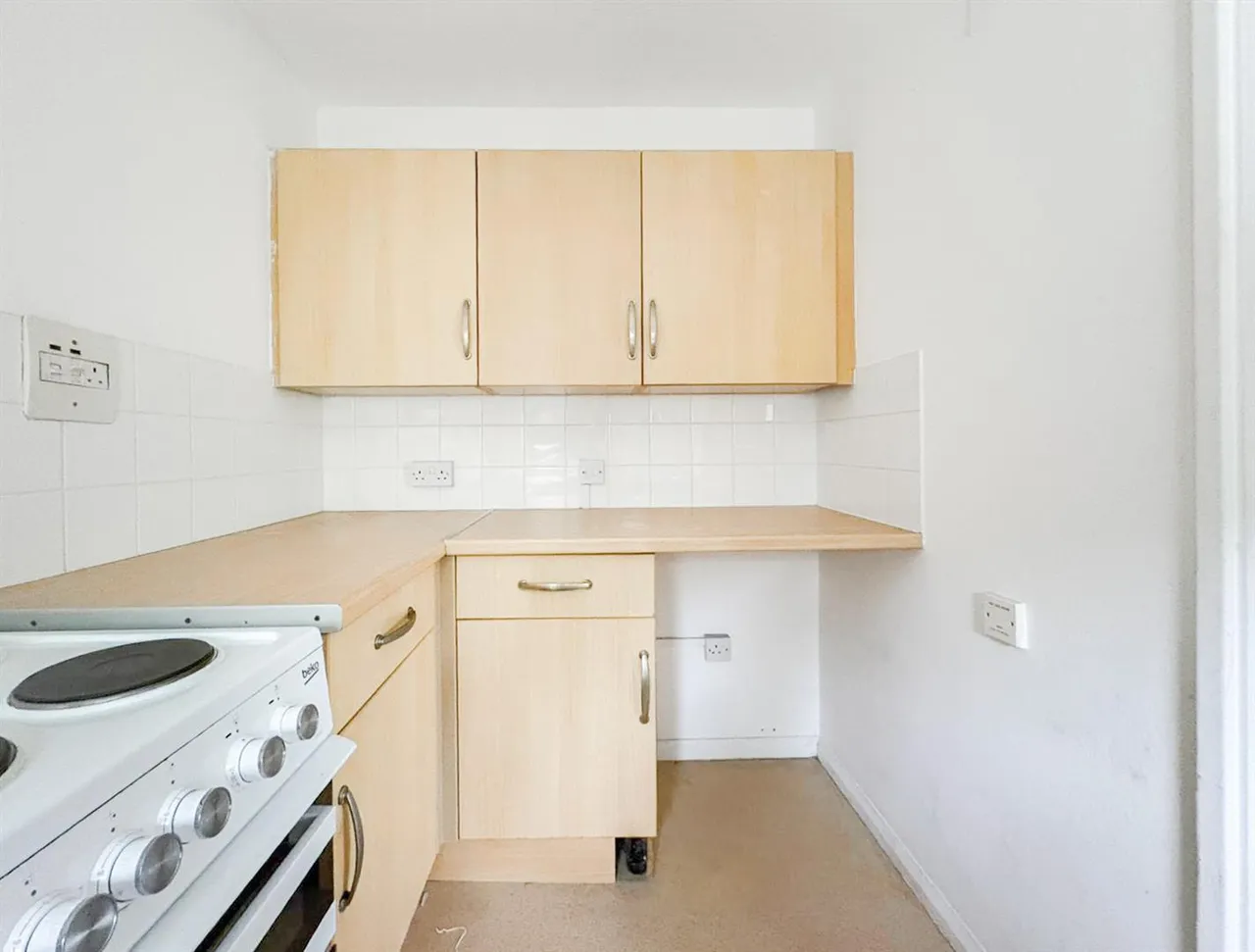 Upper Glen Road, St Leonards On Sea, East Sussex, TN37 7BY, photo 3