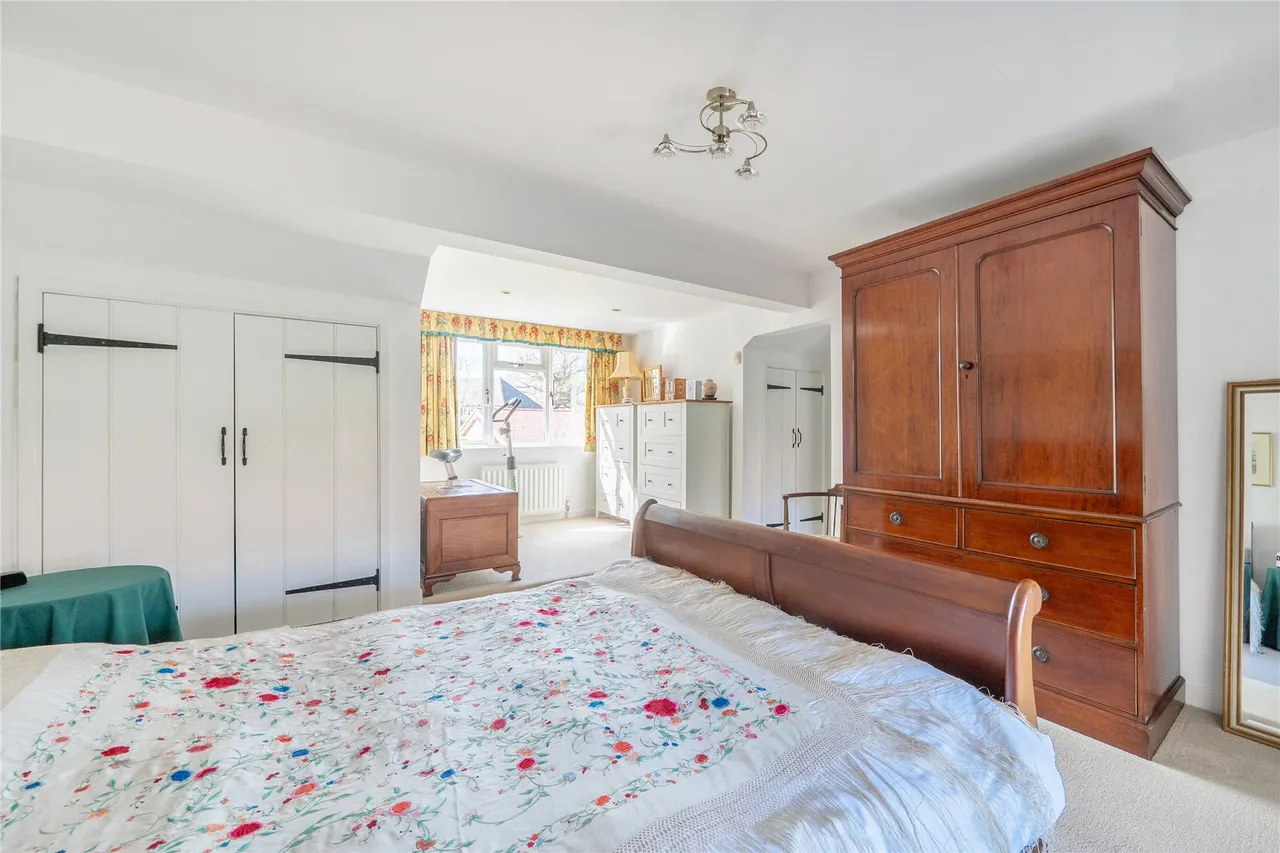 The Street, West Clandon, GU4, photo 11