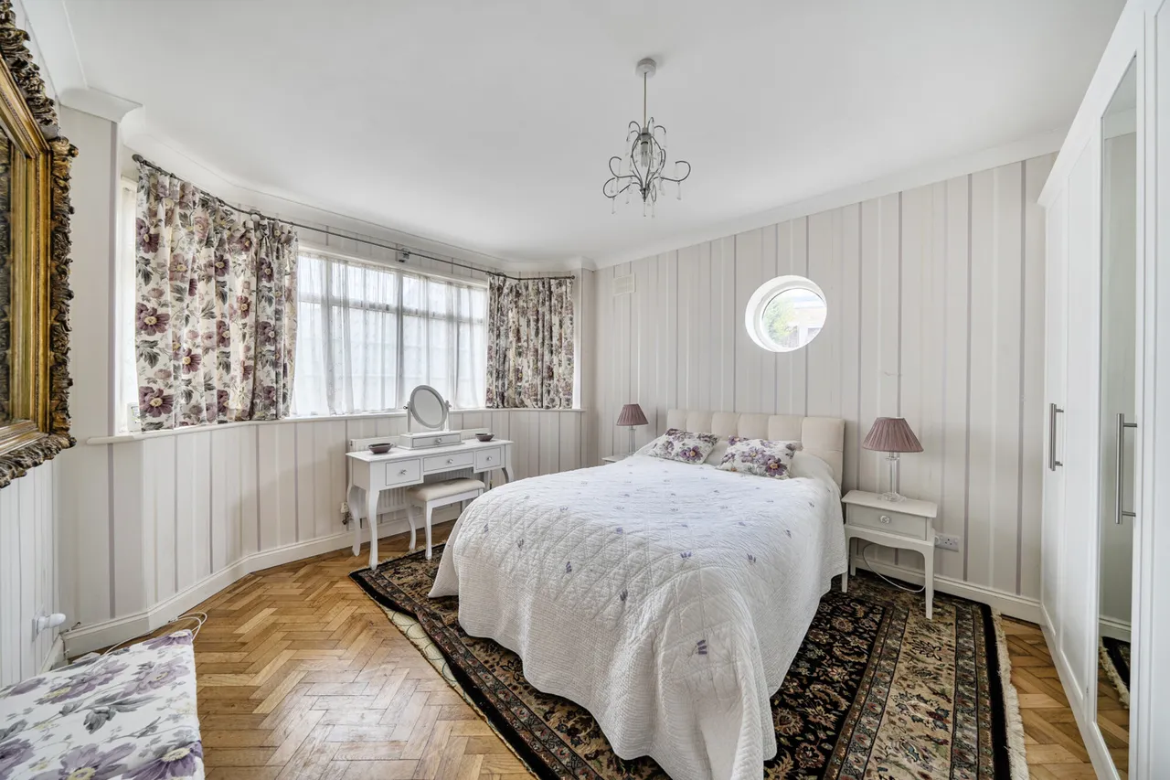 Greenbury Close, Chorleywood, WD3, photo 9