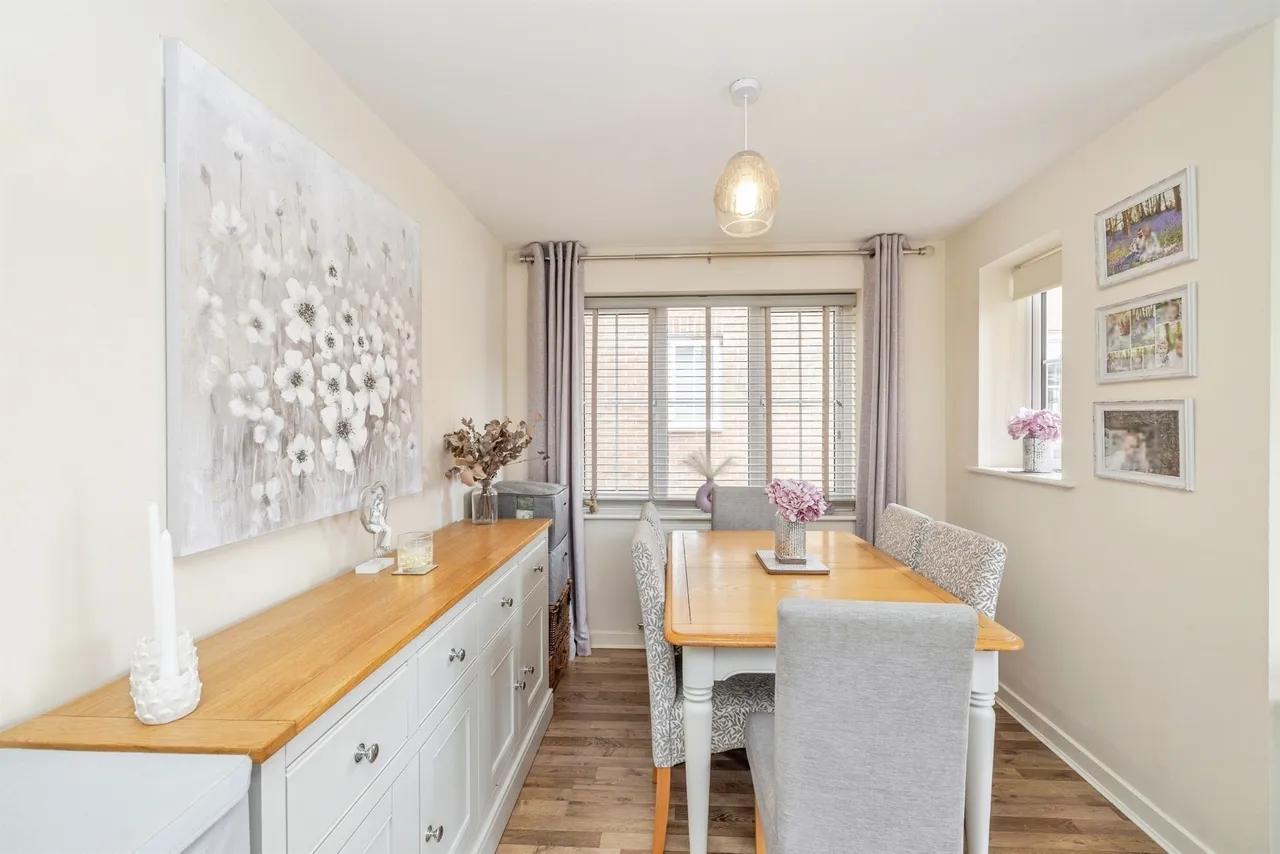 St. Mawes Close, Croxley Green, Rickmansworth, photo 3