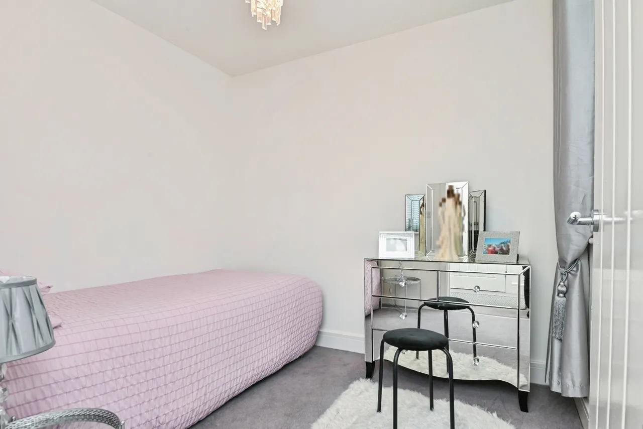 Honeysuckle Way, Clacton-on-Sea, CO16, photo 9